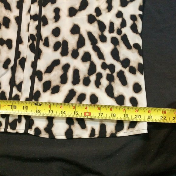 Calvin Klein Sleeveless Animal Print Tank - Picture 5 of 6